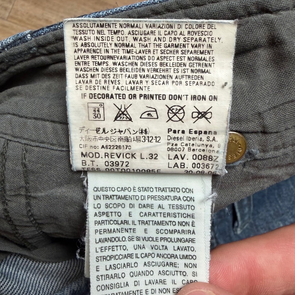 Diesel Revick Jeans Mens 32x32 Dark Blue Straight Leg Button Fly 0088Z Italy - Picture 10 of 15